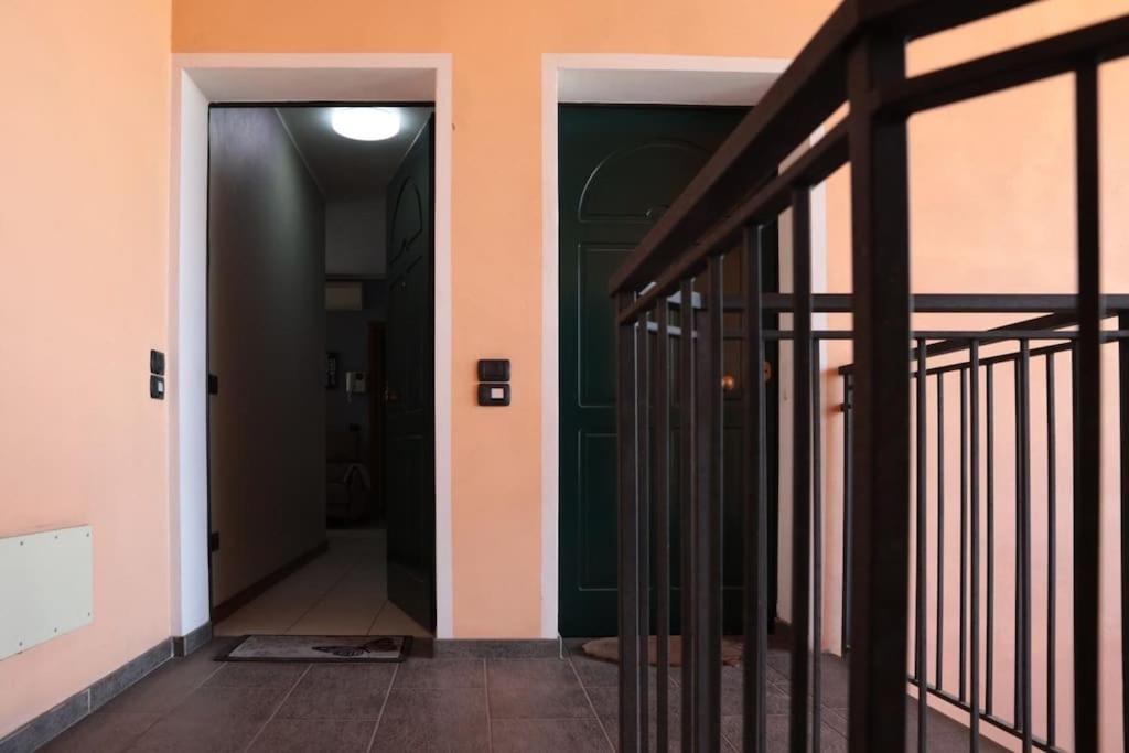 15 Min Padova Appartamento Moderno Travato Legnaro Luaran gambar